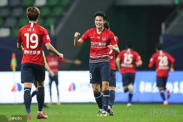 关于激情对抗!北京队在最后10秒逆转上海,胜利来自不屈精神!的信息 关于激情对抗!北京队在最后10秒逆转上海,胜利来自不屈精神!的信息